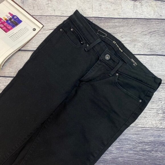 Levi's Black Denim Slight Curve Slim Classic - Picture 5 of 11